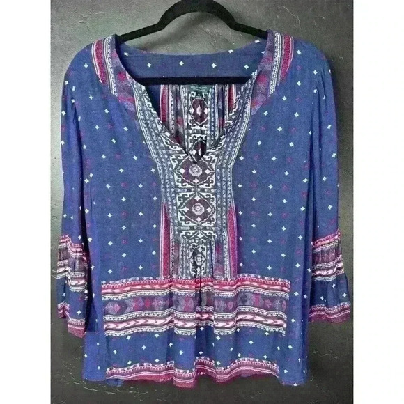 Lucky Brand Boho Bell Sleeve V-neck Blouse Size Medium - Picture 1 of 5